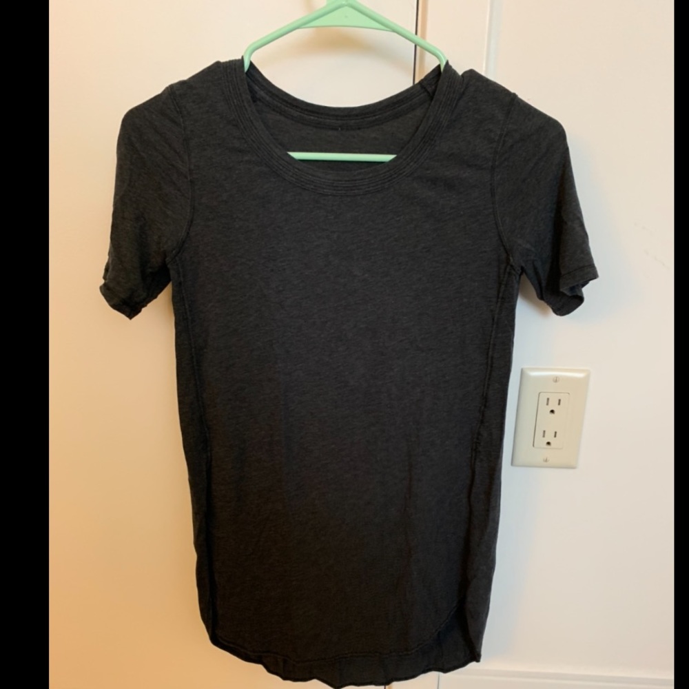 Lululemon top size 2/XS